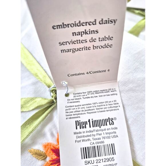 Pier 1 Cotton Napkins Set of 6 White Embroidered Floral 20 x 20 Boho NWT - Picture 3 of 5